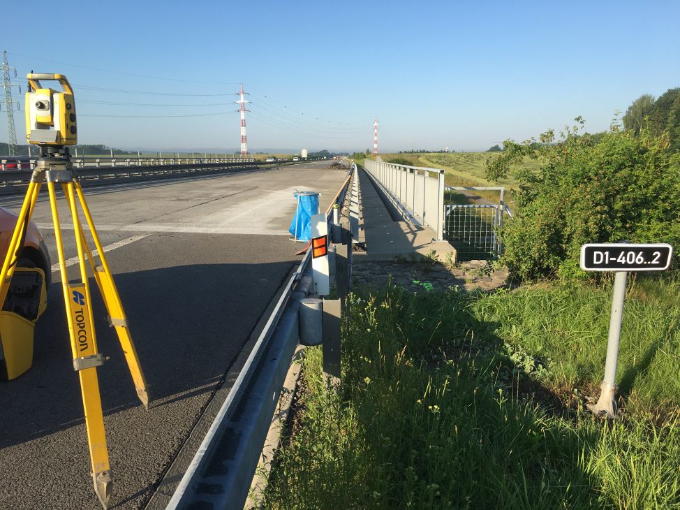 D1 Rekonstrukce mostů D1-405 a D1-406